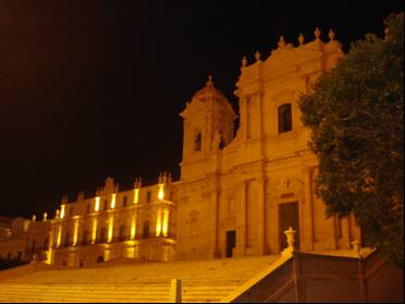 palazzo Landolina e la Cattedral